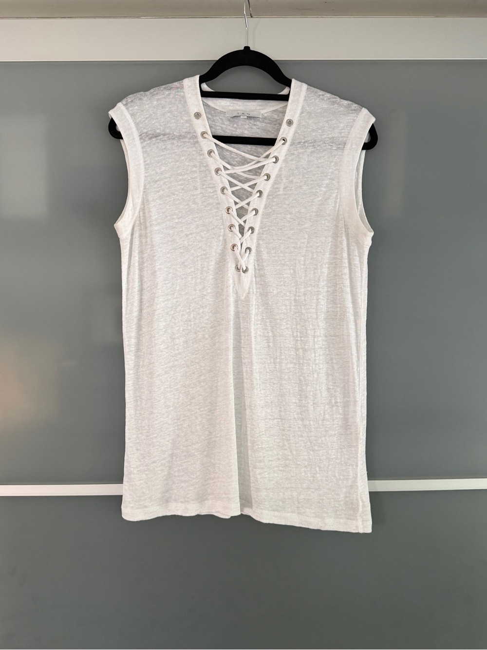 Iro White Sleeveless Linen Lace-Up V-Neck Women's Top - Small
